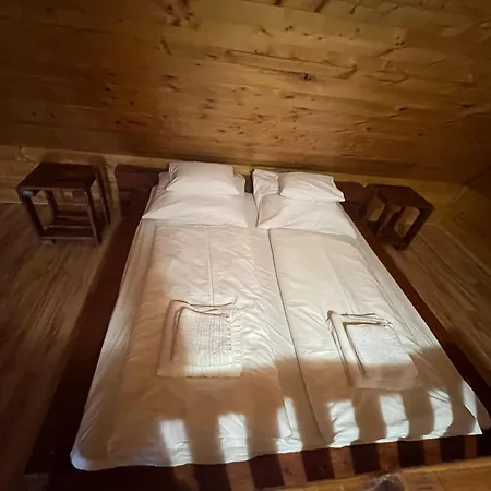 Marcali Hat Apartman Lägenhet *